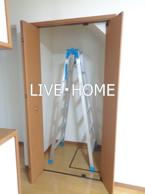 その他13