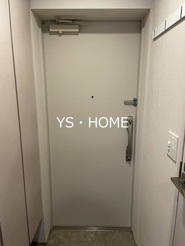イプセ中野三丁目 玄関