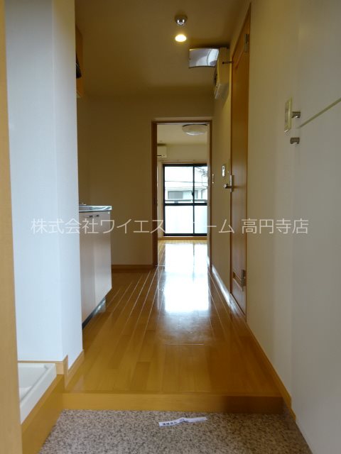 エスタシオン和田 玄関