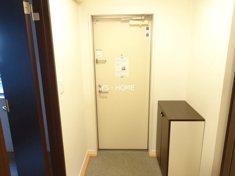 Arai舎Ⅱ  玄関