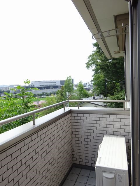ゼフィール国立 ベランダ