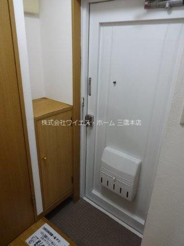 エルミタージュ禅林寺通り 玄関