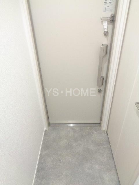 リヴィエール下井草  玄関