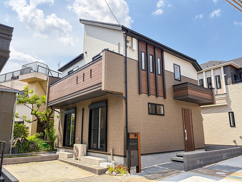 BLOOMING MAISON小平市大沼町6号棟 . 外観