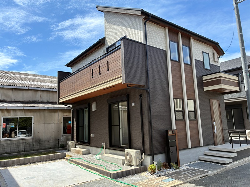 BLOOMING MAISON小平市大沼町4号棟 . 外観