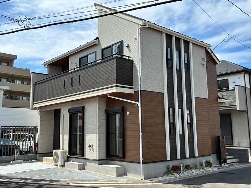 BLOOMING MAISON小平市大沼町1号棟 . 外観