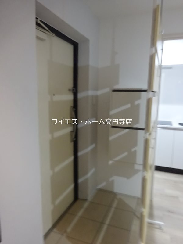 クレア高円寺 玄関