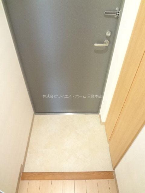グランパルク小金井 玄関