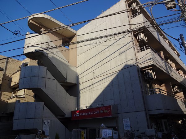 シャトル聖 三鷹 外観