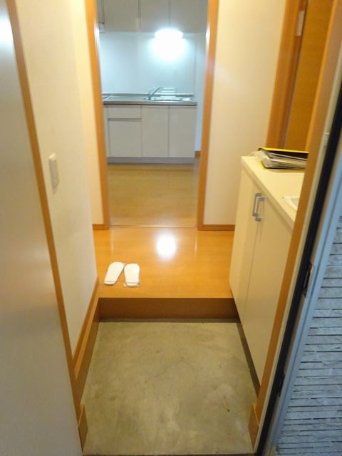 Garden Home Kobushi  玄関