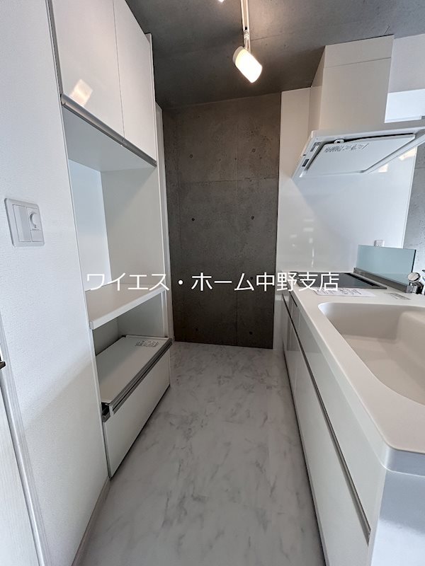 ラフィネ中野 キッチン