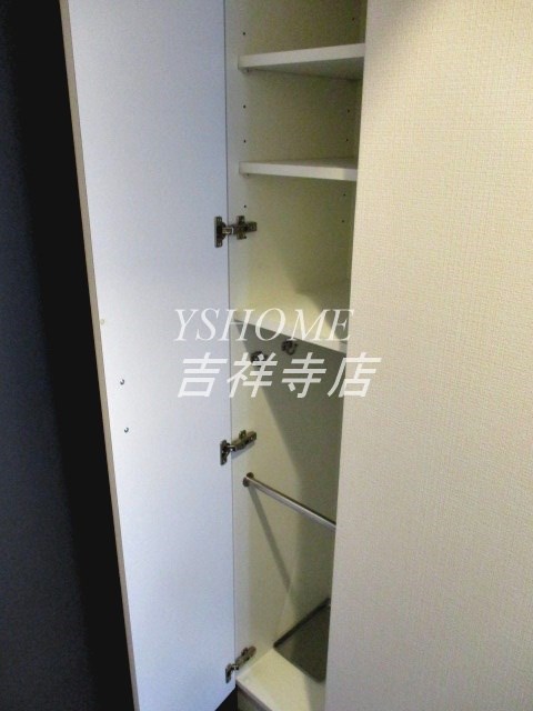 アクシア西荻窪　 玄関