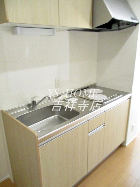 DWELL　結 キッチン