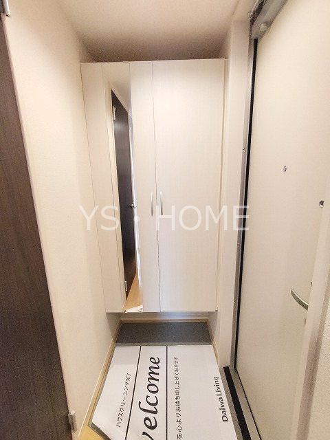 パレス国分寺   玄関