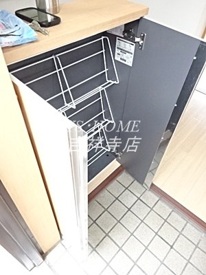 アネックス西荻 玄関