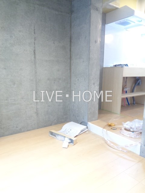 その他13