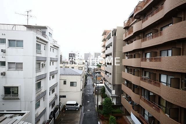 アルティザ新宿落合ソノリテ ベランダ