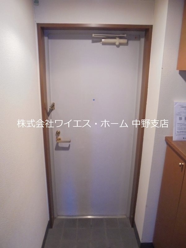 シティパル新中野  玄関