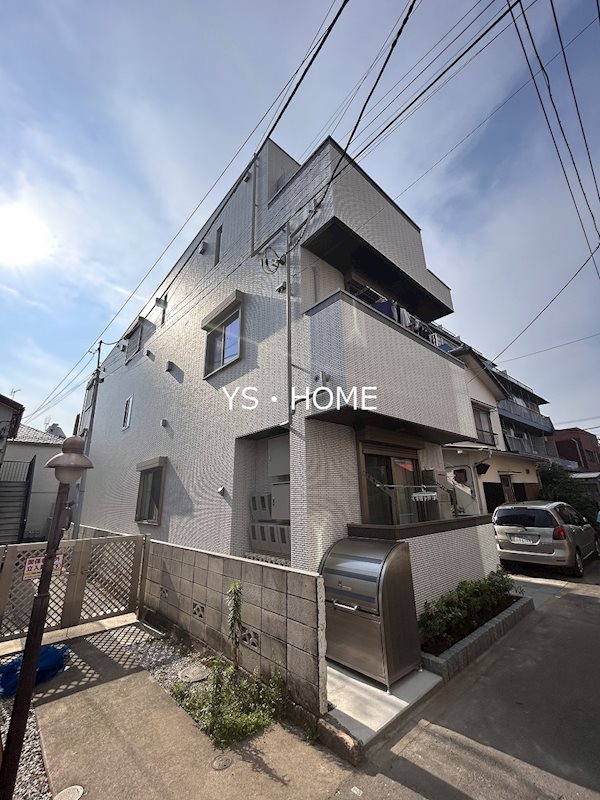プレシャスコート 外観
