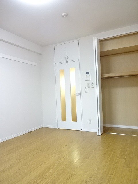 ベッドルーム