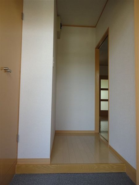 ストークマンション新藤 玄関