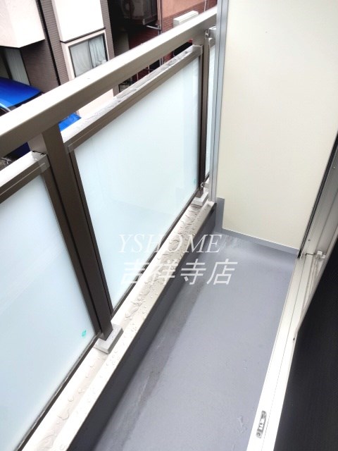 リブリ・ソレイユミタカ ベランダ