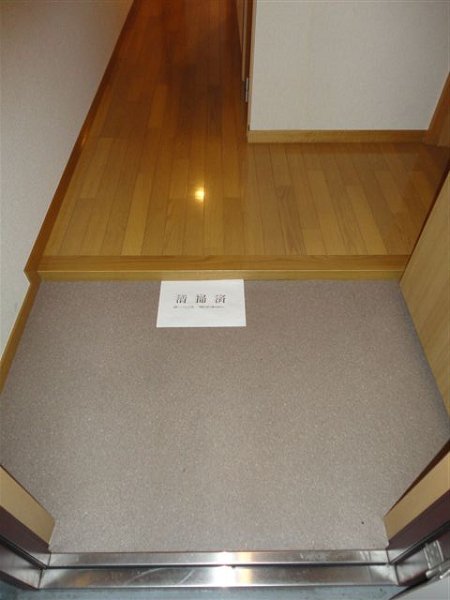 リジェール小金井 玄関
