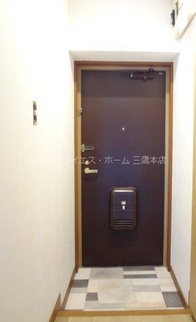 ライムかいぬま 玄関