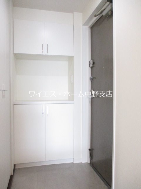フレール中野坂上  玄関