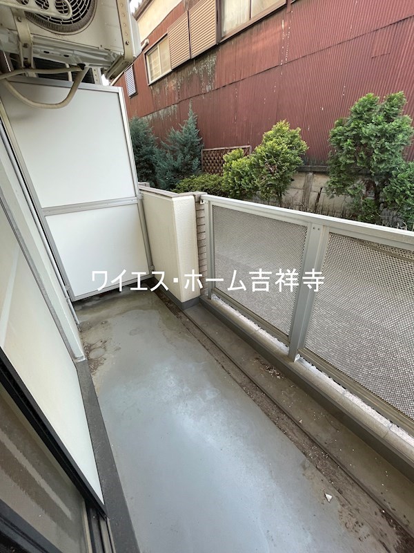 ガーデンクレスト1714 ベランダ