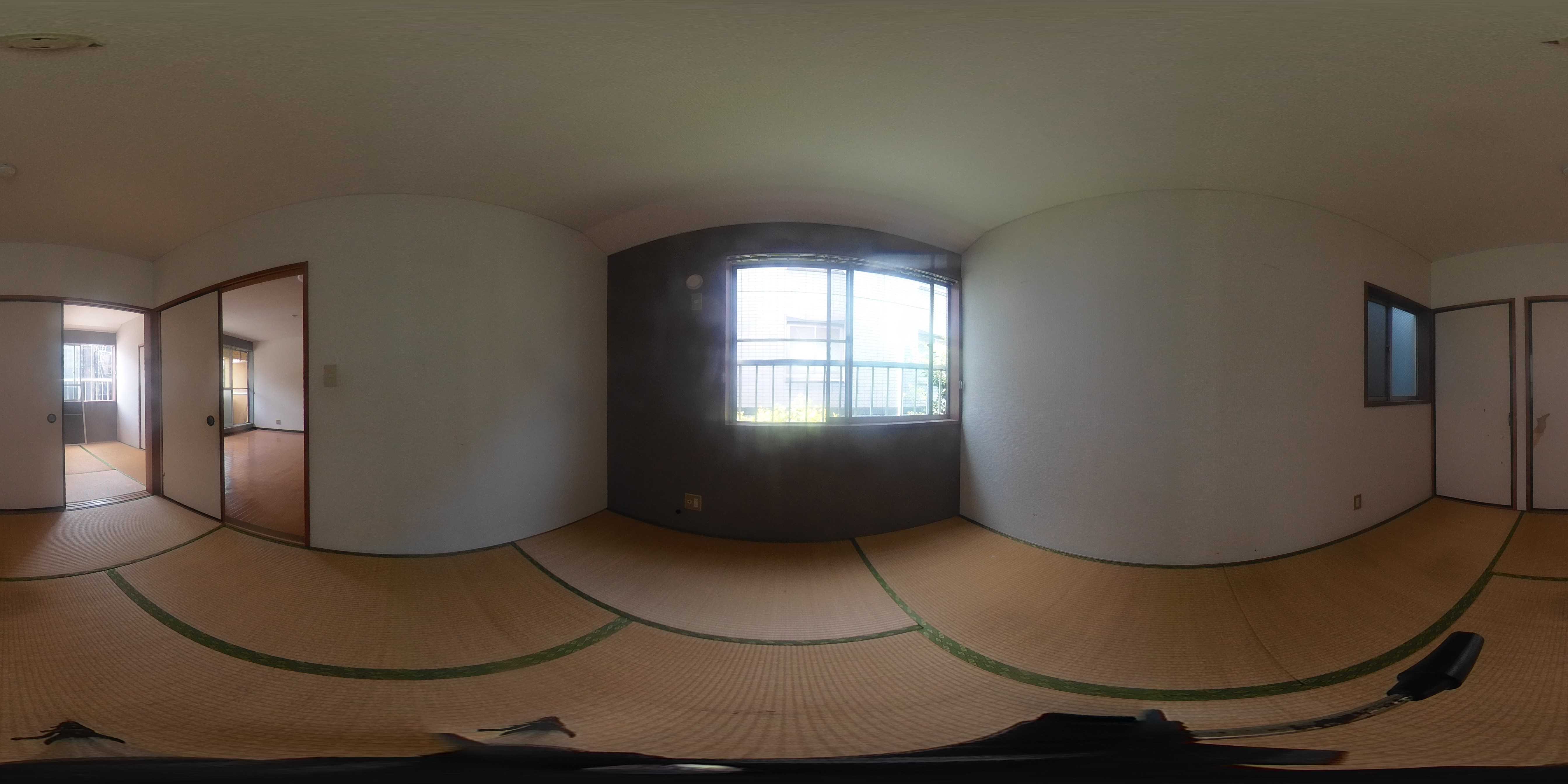 フラットアウト ベッドルーム