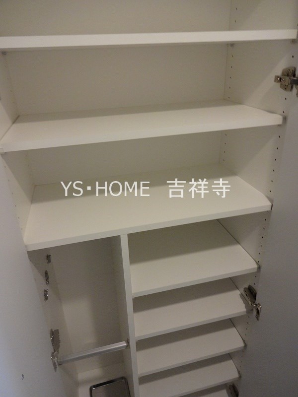 メイクスデザイン武蔵関ＷＥＳＴ 玄関