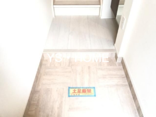 サニーヴィラ 玄関