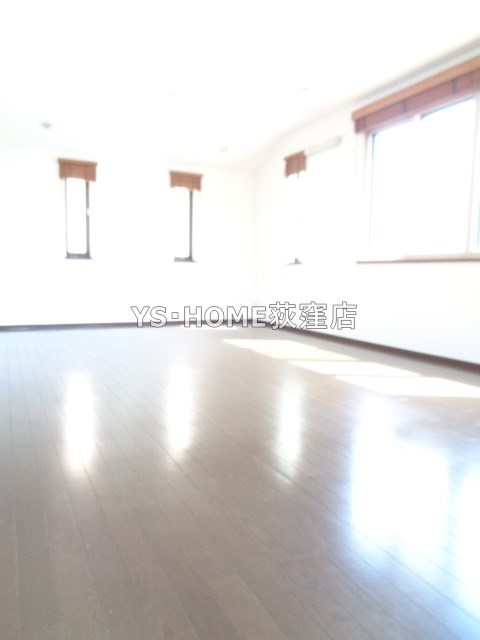 南荻窪１丁目2階3階部分  リビング
