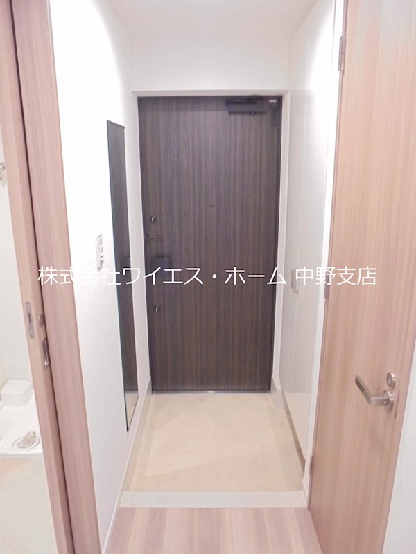 フレンシア高円寺北  玄関