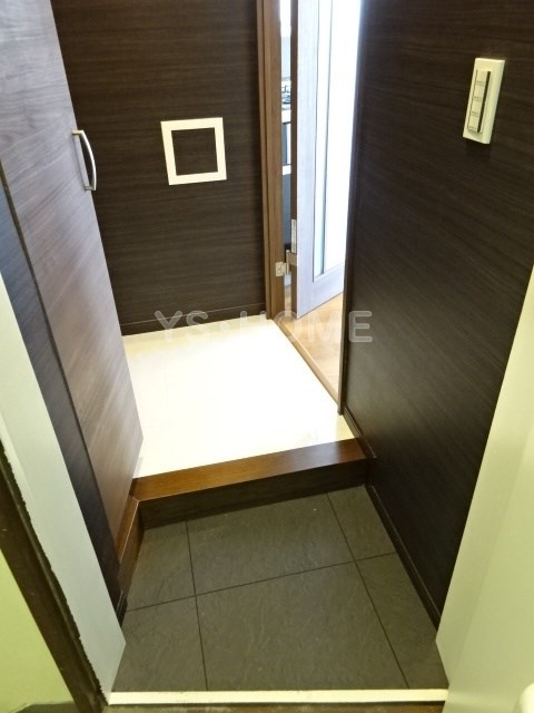 和光ビル  玄関