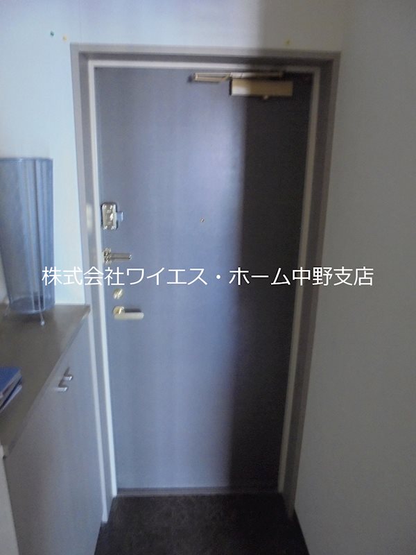 ヴェール新井薬師 玄関