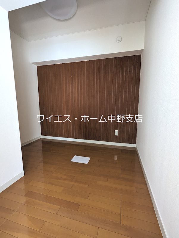 ベッドルーム