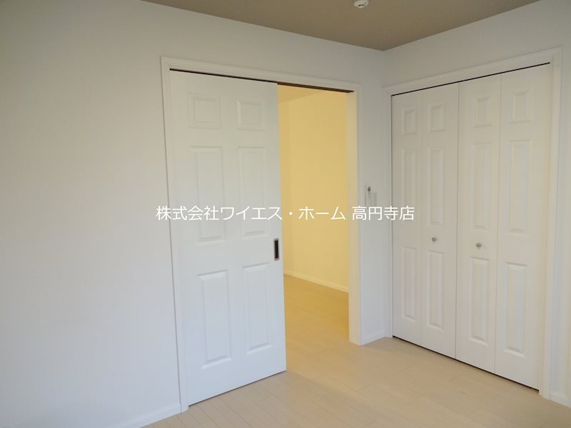 ベッドルーム