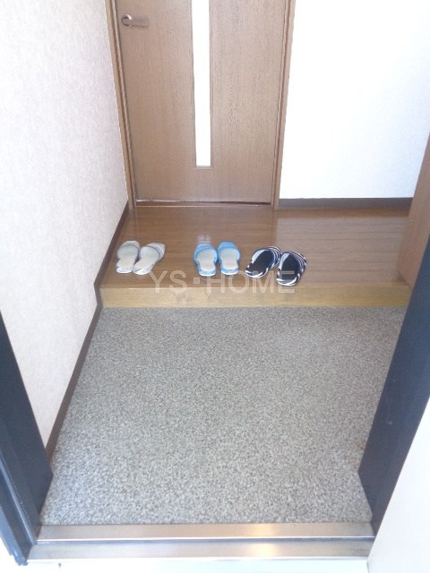 メゾン　グリーンテラス 玄関
