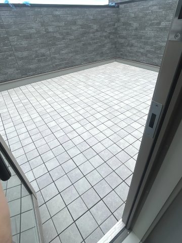Ｐｒｅｍｉｕｍ　Ｃｏｕｒｔ宮前  ベランダ