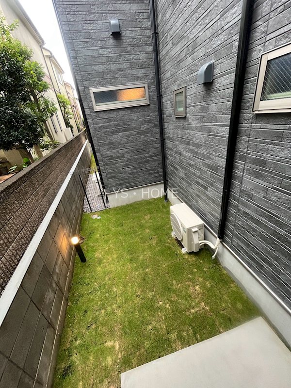 Ｐｒｅｍｉｕｍ　Ｃｏｕｒｔ宮前  庭