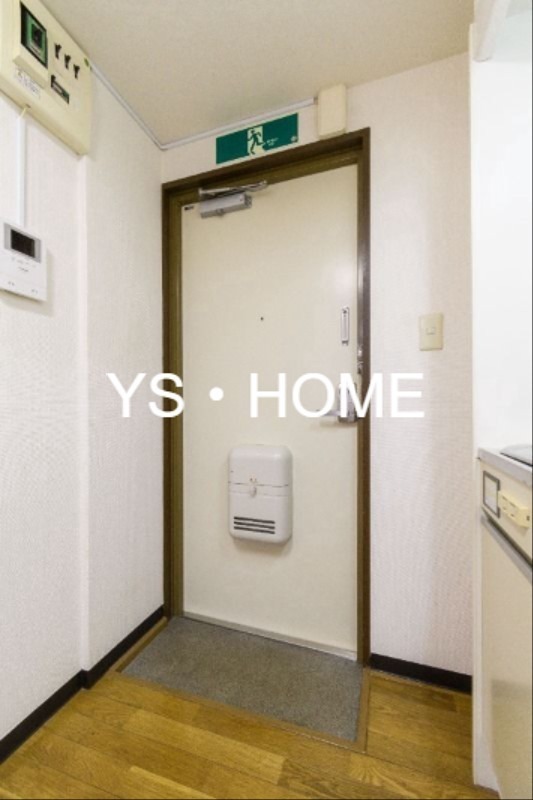 メゾン荻窪 玄関