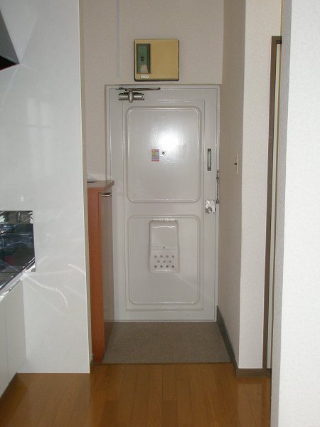 宇佐見マンション 玄関