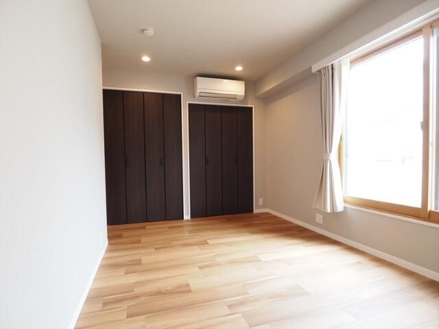 その他27