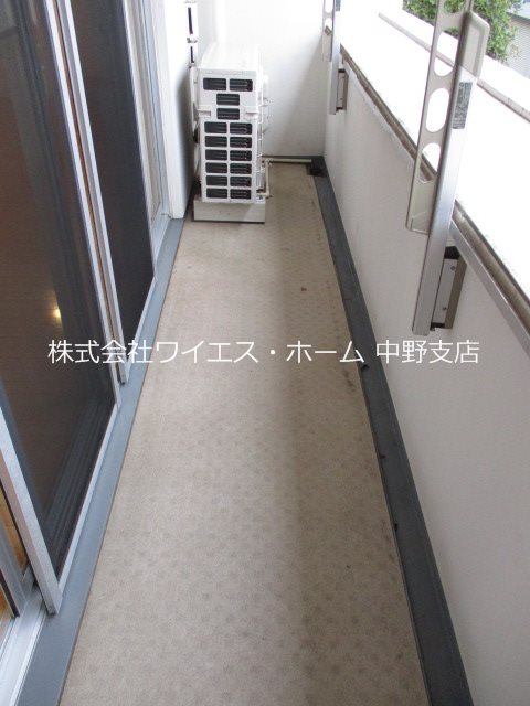 ヤサビアン ベランダ