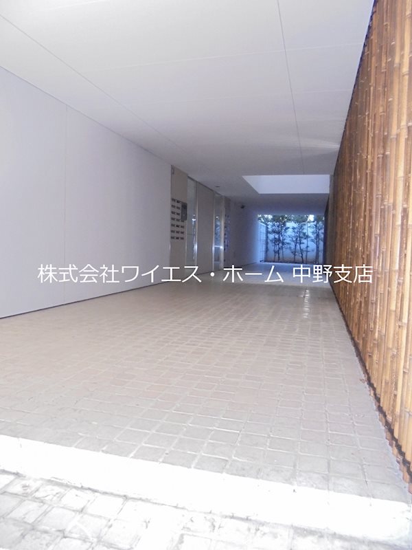 ヤサビアン その他外観2