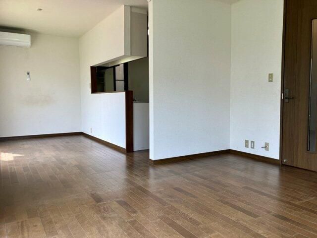 西恋ケ窪戸建 リビング