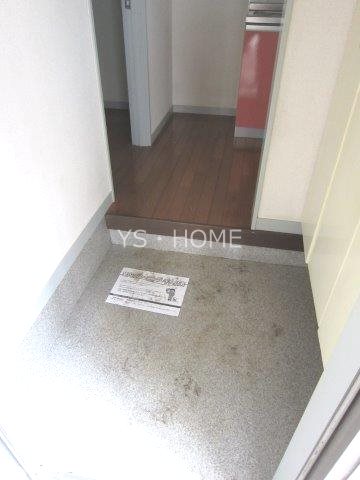 あびたしおん三鷹 玄関