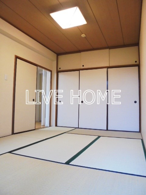 ベッドルーム